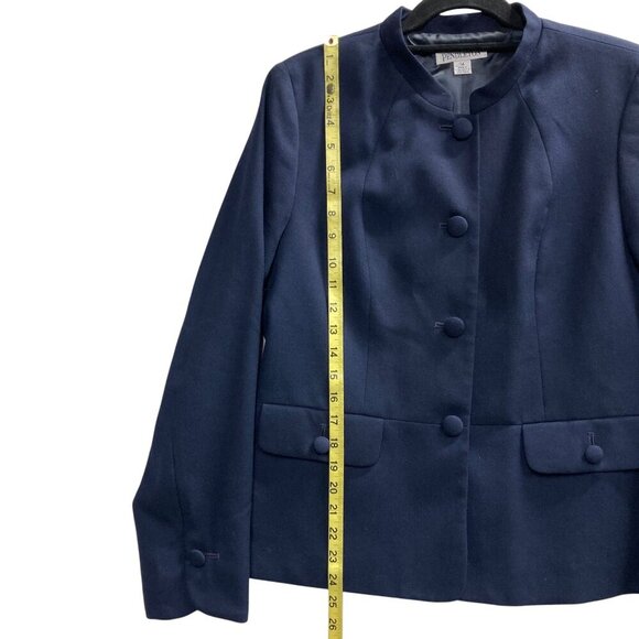 Vintage Pendleton Navy Blazer, Size 14,‎ Wool, Pockets, Professional, Business - Picture 5 of 8